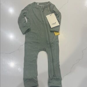 Kyte Baby Sage Ribbed Zipper Romper - 6-12 Months - NWT